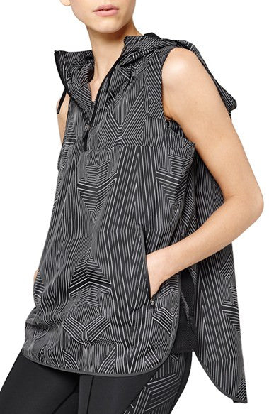 IVY PARK Reflective Linear Print Sleeveless Jacket