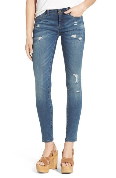 Distressed Skinny Jeans (Medium Wash)